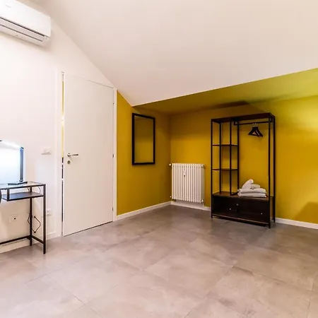 Housmart Tartini 6 Loft 3 Apartment *