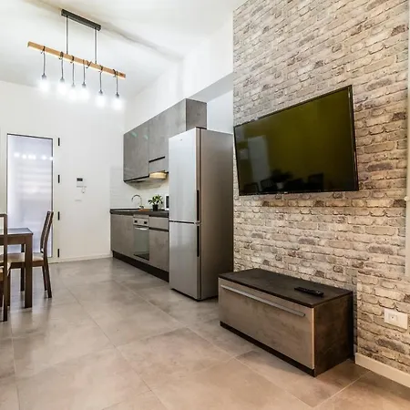 Housmart Tartini 6 Loft 3 Apartment